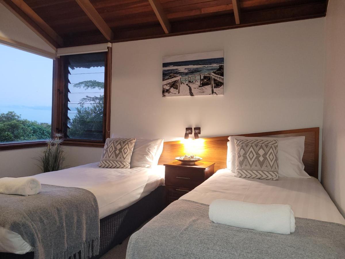 The Oasis Apartments And Treetop Houses Byron Bay Exteriör bild