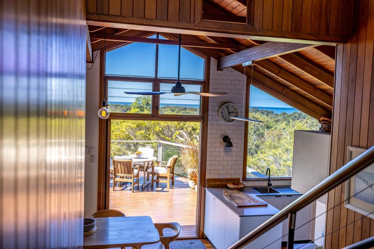 The Oasis Apartments And Treetop Houses Byron Bay Exteriör bild