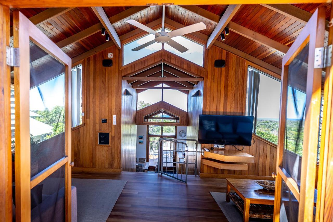 The Oasis Apartments And Treetop Houses Byron Bay Exteriör bild