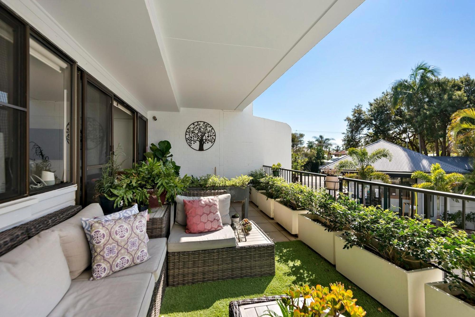 The Oasis Apartments And Treetop Houses Byron Bay Exteriör bild