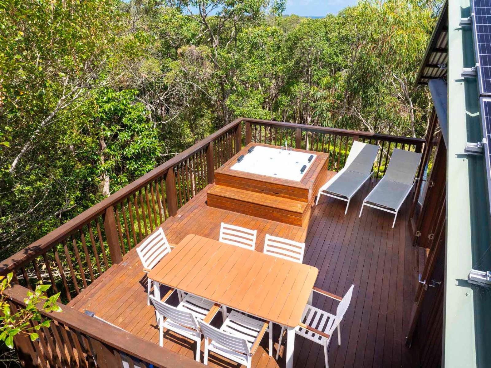 The Oasis Apartments And Treetop Houses Byron Bay Exteriör bild