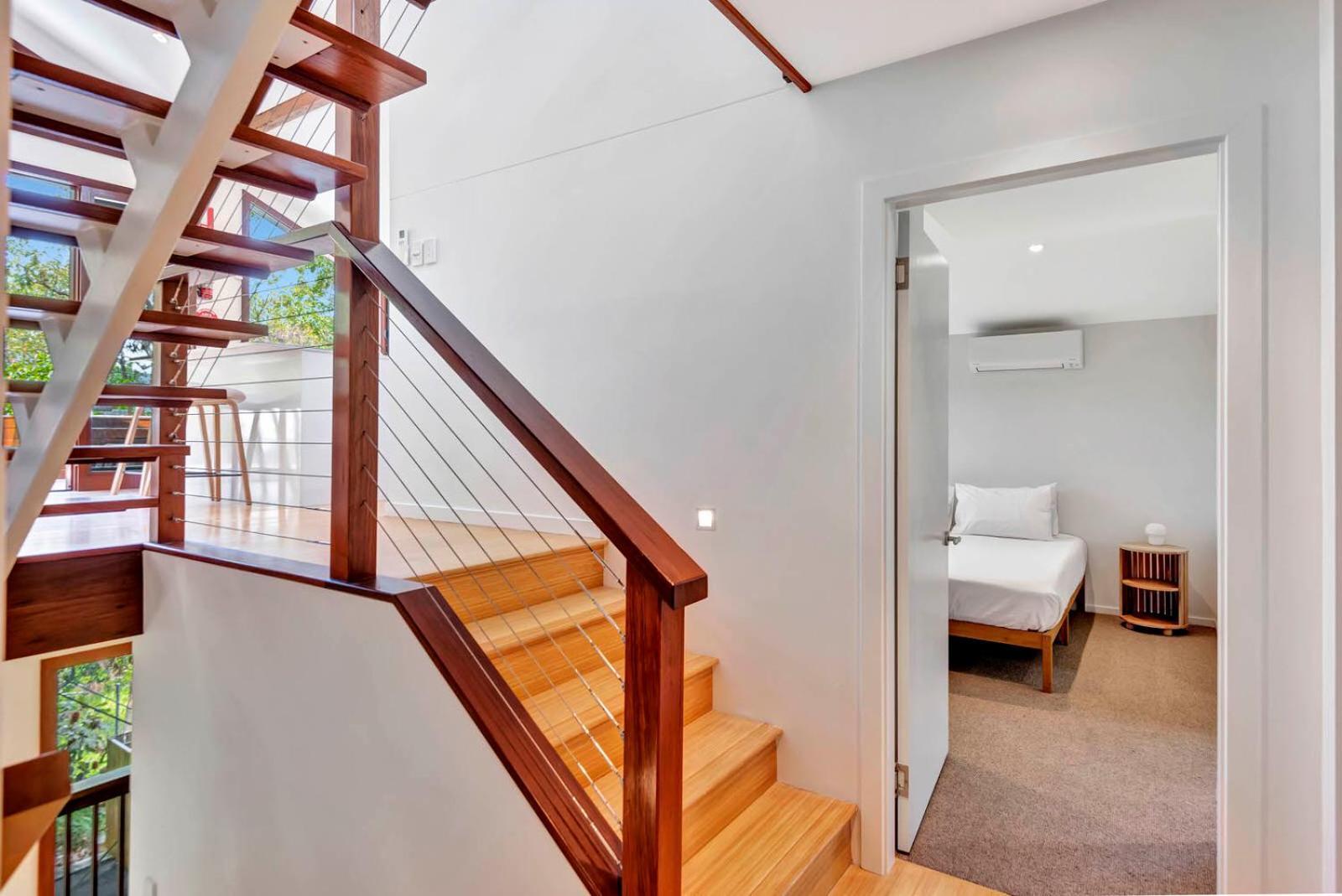 The Oasis Apartments And Treetop Houses Byron Bay Exteriör bild